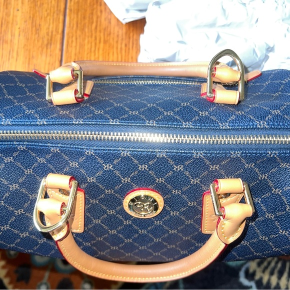 🦄Unicorn! RIONI Small Boston Bag in NAVY BLUE - Picture 9 of 15